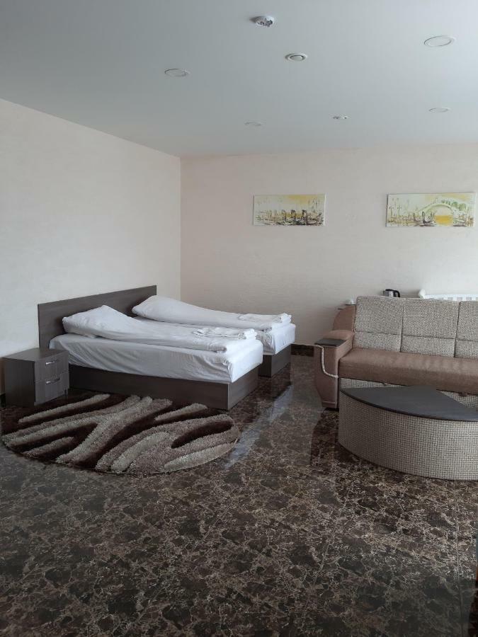 Arka Hotel มาเชอิเก ภายนอก รูปภาพ