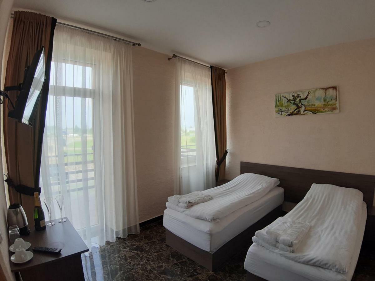 Arka Hotel มาเชอิเก ภายนอก รูปภาพ