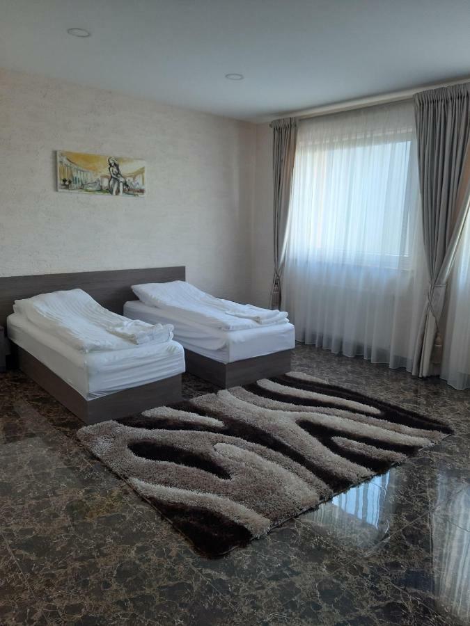 Arka Hotel มาเชอิเก ภายนอก รูปภาพ